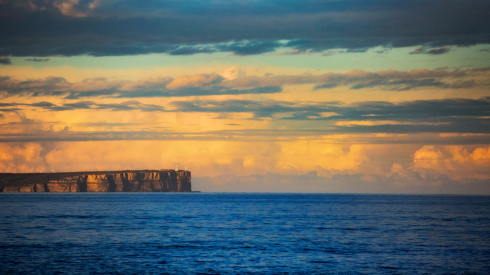 Point Perp View Fine art print by Peter Izzard Fine Art Photography